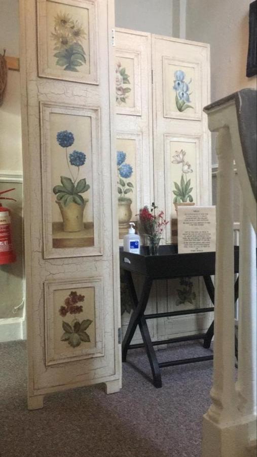 The Old Brasserie & Rooms @ No.8 Dartmouth Bagian luar foto